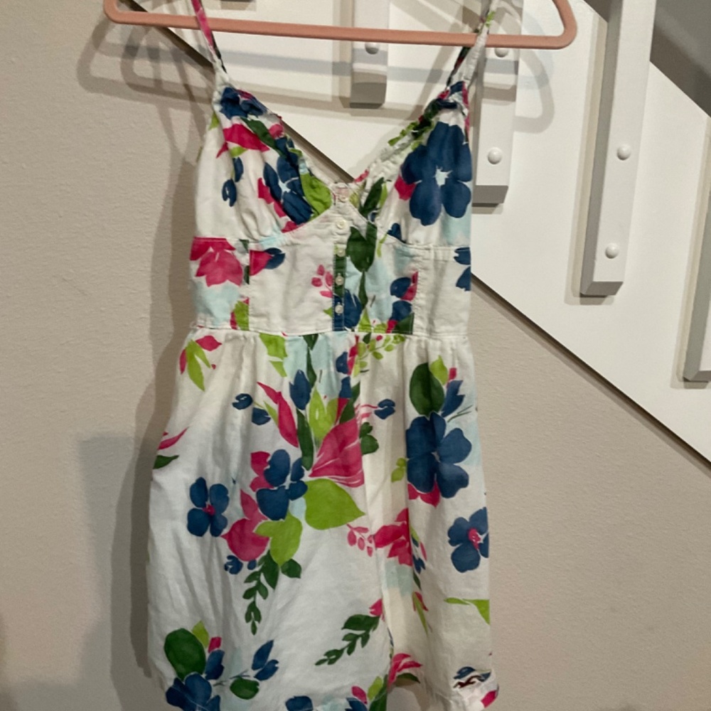 Dress by Hollister - Picture 4 of 4